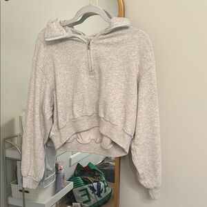 Hollister Gray Women's Cropped Hoodie